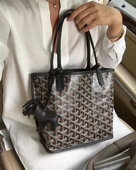 goyard prices 2019 france|goyard artois pm bag price.